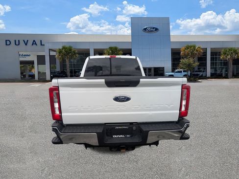 Used 2024 Ford F250 XLT image 5