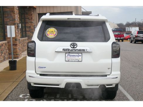 Used 2022 Toyota 4Runner Limited image 4