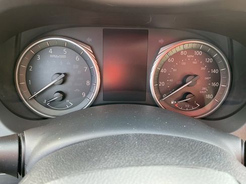 Used 2021 INFINITI Q50 Luxe w/ Seat & Sound Package image 27