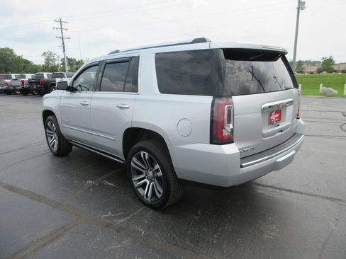 Used 2018 GMC Yukon Denali w/ Denali Ultimate Package AWD/4WD image 9