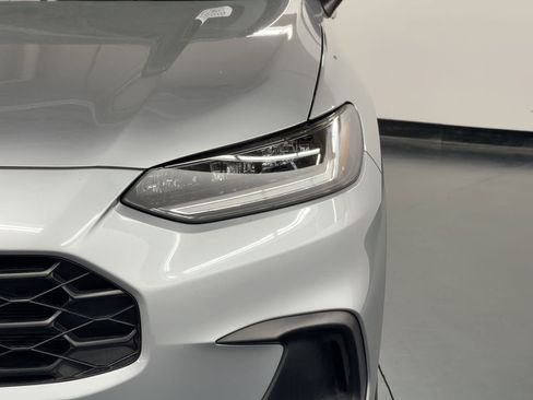 Certified 2023 Honda HR-V LX image 11