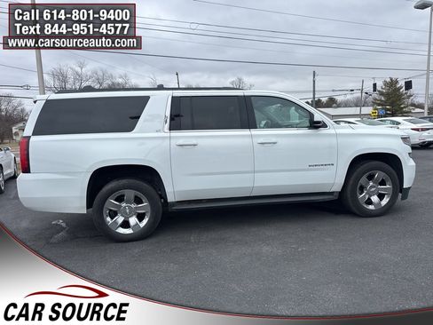 Used 2017 Chevrolet Suburban LT image 8
