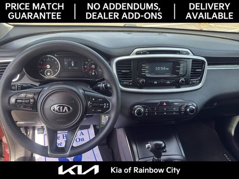 Used 2016 Kia Sorento FWD image 10