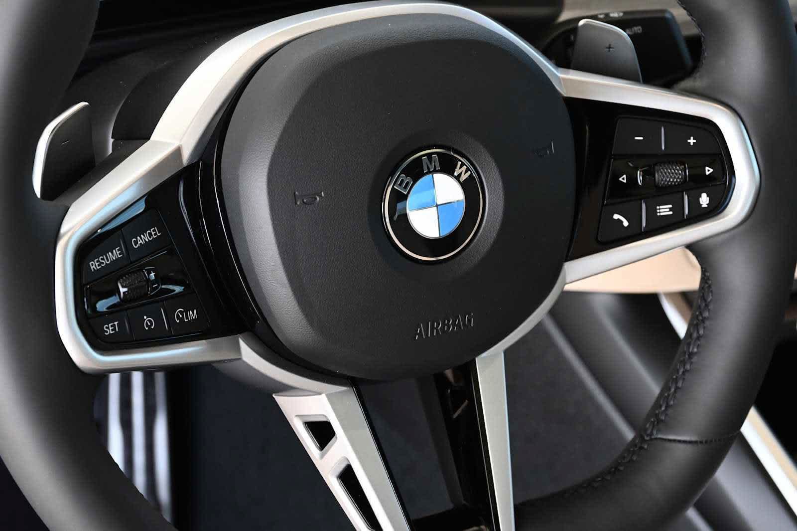 Used 2026 BMW 330i Sedan w/ M Sport Package RWD image 12