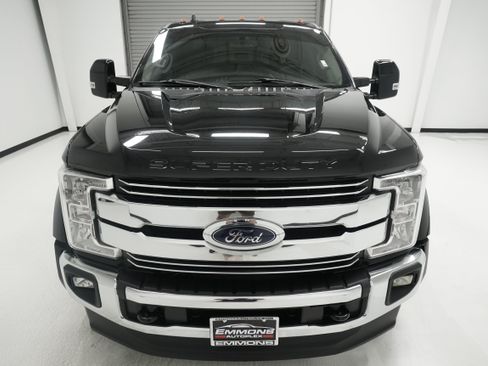 Used 2019 Ford F450 Lariat w/ Lariat Value Package AWD/4WD image 2