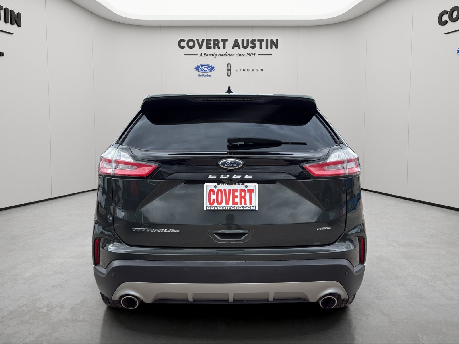 Used 2022 Ford Edge Titanium AWD/4WD image 4