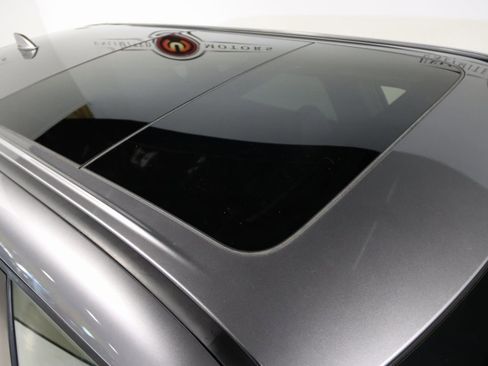 Used 2022 Mitsubishi Outlander SE image 10