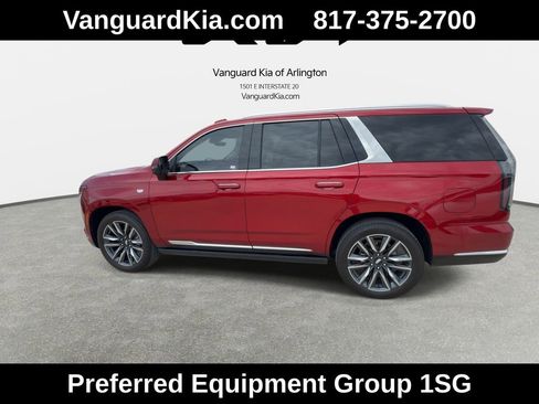 Used 2025 Cadillac Escalade Premium Luxury Platinum RWD image 5