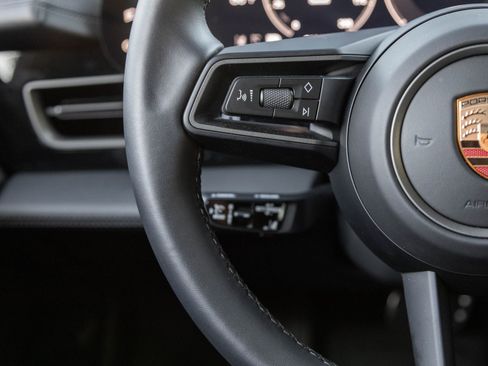 Certified 2025 Porsche Taycan image 15