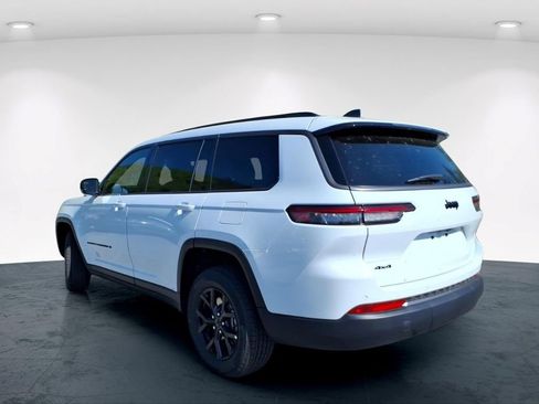 New 2026 Jeep Grand Cherokee L 4WD image 7