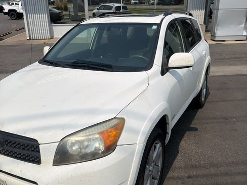 Used 2008 Toyota RAV4 Sport FWD image 1