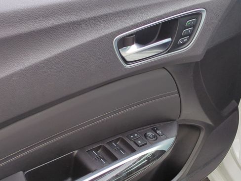 Used 2019 Acura TLX FWD image 15