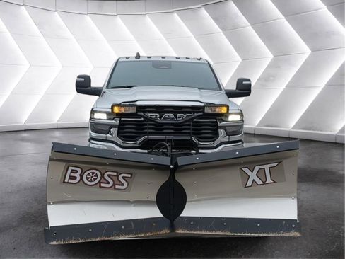 New 2026 RAM 2500 Tradesman AWD/4WD image 3