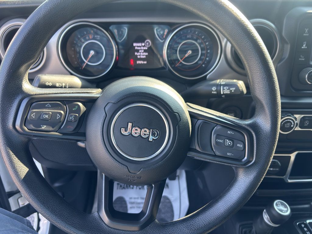 Used 2021 Jeep Wrangler Unlimited Sport AWD/4WD image 16