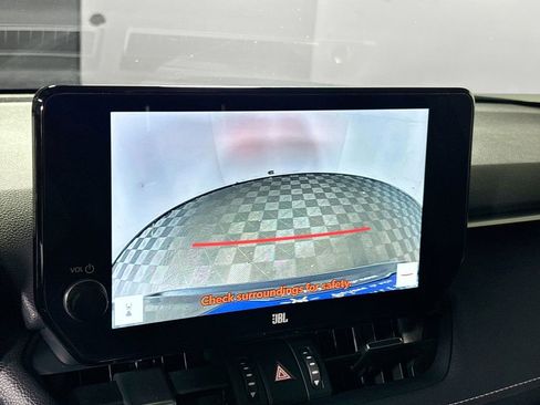 Used 2023 Toyota RAV4 XLE Premium image 15