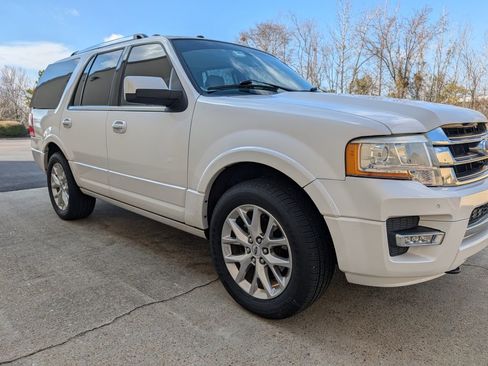 Used 2015 Ford Expedition Limited w/ Equipment Group 301A image 7
