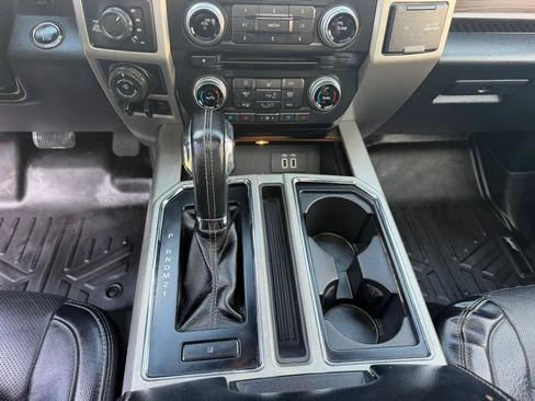 Used 2016 Ford F150 Lariat w/ Equipment Group 502A Luxury AWD/4WD image 46