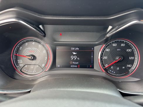 Used 2022 Chevrolet TrailBlazer RS w/ Technology Package FWD image 28