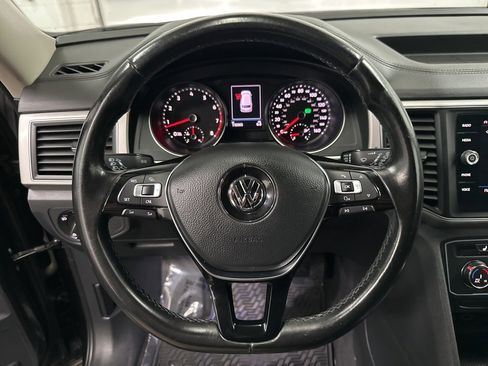Used 2018 Volkswagen Atlas SE image 14