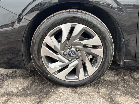 Used 2025 Subaru Legacy Limited image 41