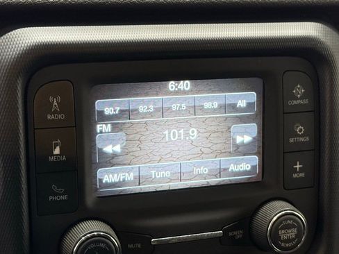 Used 2019 Jeep Wrangler Unlimited Sport S image 32