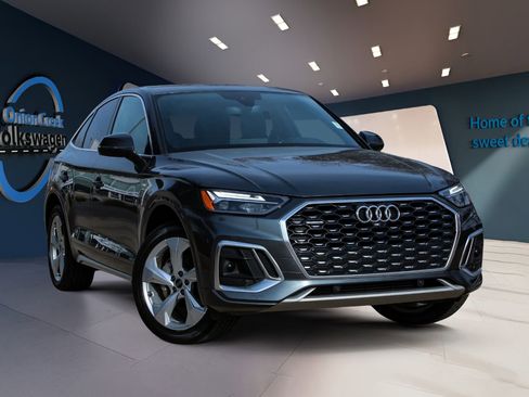 Used 2023 Audi Q5 2.0T Premium Plus w/ Premium Plus Package AWD/4WD image 3