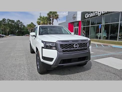 New 2026 Nissan Frontier SV RWD image 18