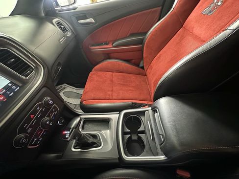 Used 2021 Dodge Charger Scat Pack RWD image 39