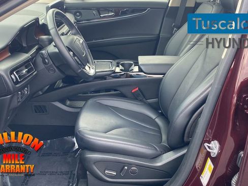 Used 2022 Lincoln Nautilus Reserve w/ Equipment Group 201A image 24