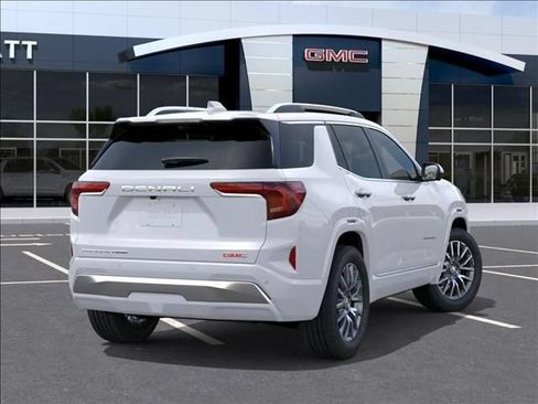 New 2027 GMC Terrain Denali AWD/4WD image 4