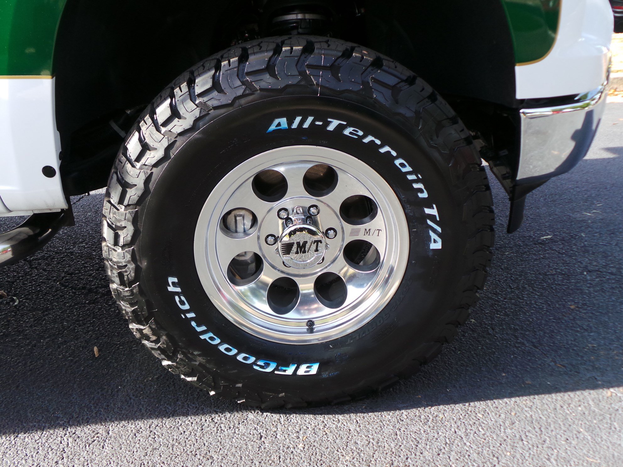 Used 2026 Chevrolet Silverado 1500 W/T w/ WT Value Package AWD/4WD image 17