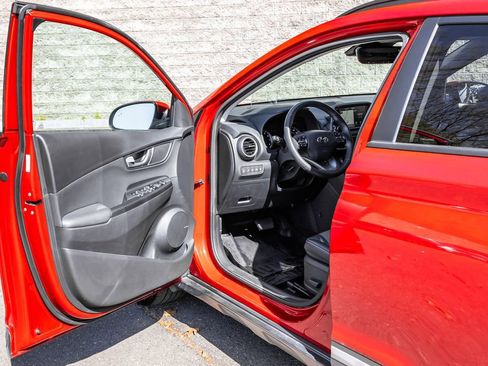 Used 2019 Hyundai Kona Ultimate AWD/4WD image 24