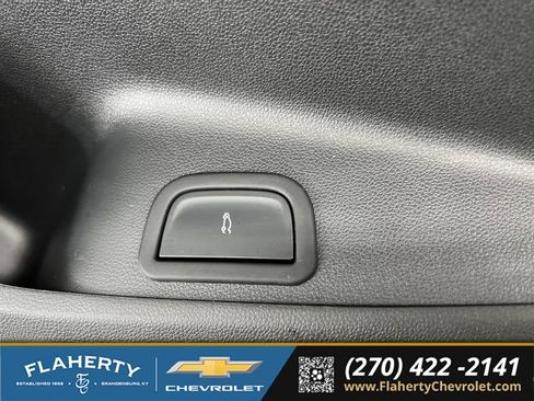 Used 2026 Buick Enclave Avenir w/ Super Cruise Package AWD/4WD image 23