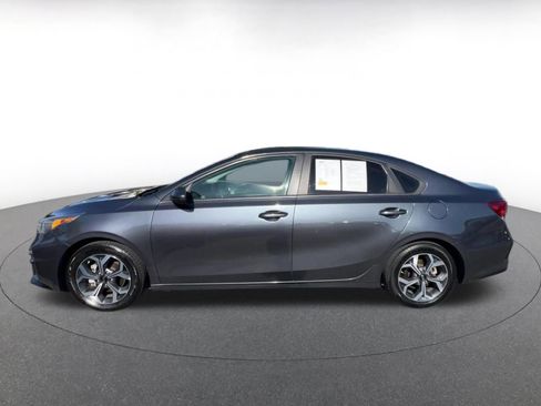 Used 2021 Kia Forte LXS image 9