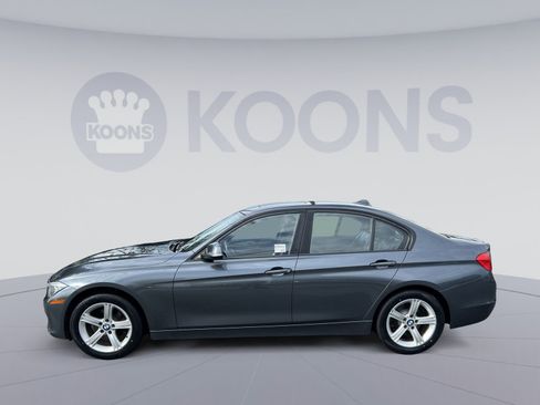 Used 2015 BMW 328i xDrive Sedan AWD/4WD image 2