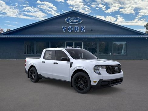 New 2025 Ford Maverick XLT w/ XLT Luxury Package AWD/4WD image 7