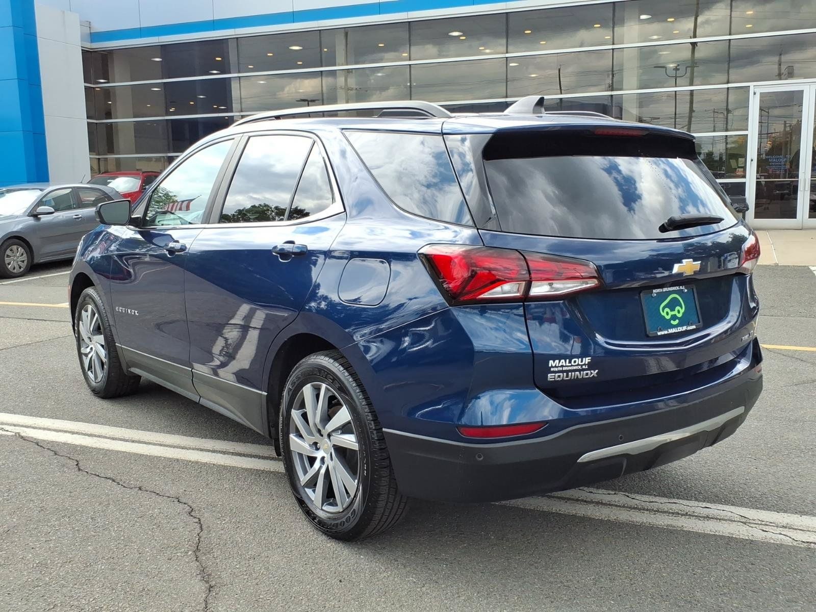 Certified 2023 Chevrolet Equinox LT AWD/4WD image 4