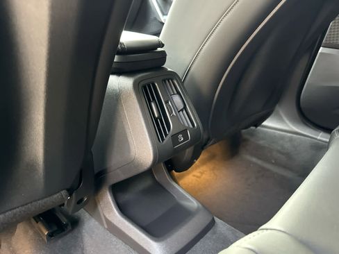 New 2026 BMW X1 xDrive28i w/ Convenience Package image 17