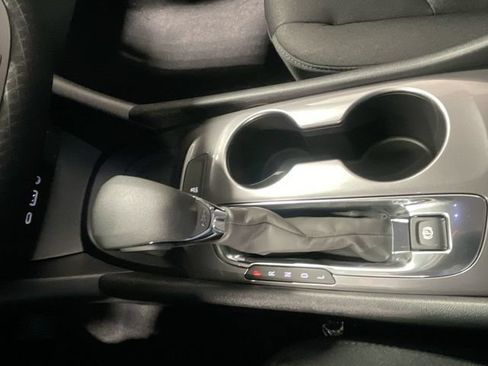 Used 2023 Chevrolet Malibu LS FWD image 19