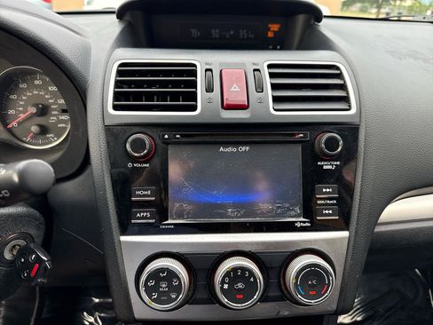 Used 2015 Subaru Crosstrek 2.0i Premium AWD/4WD image 21
