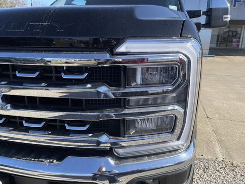 New 2026 Ford F250 Lariat w/ Lariat Ultimate Package image 10