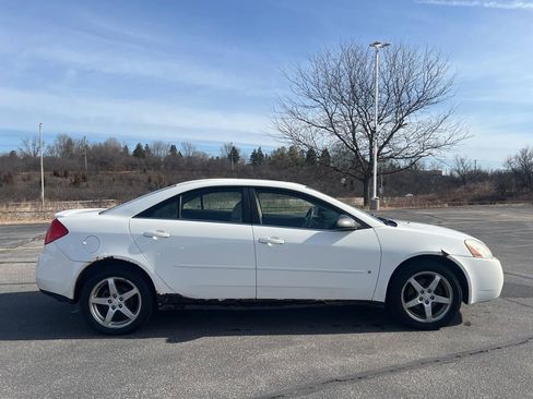 Used 2006 Pontiac G6 GT w/ Premium Value Package 2 image 3