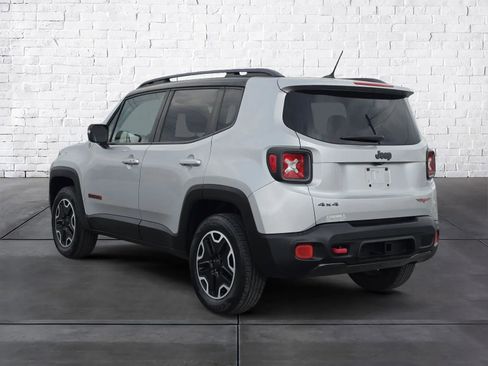 Used 2015 Jeep Renegade Trailhawk w/ Popular Equipment Group image 5