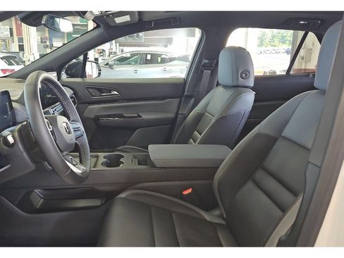 Used 2025 Honda Prologue Touring image 5