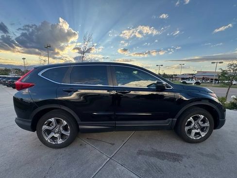 Used 2018 Honda CR-V EX image 9