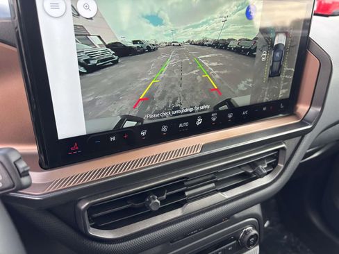 Used 2025 Ford Bronco Sport Outer Banks w/ Outer Banks Tech Package+ image 23