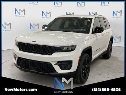 Used 2023 Jeep Grand Cherokee Altitude