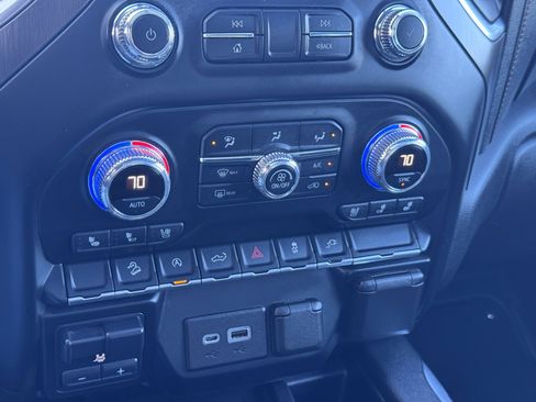 Used 2021 GMC Sierra 1500 AT4 w/ AT4 Preferred Package image 35