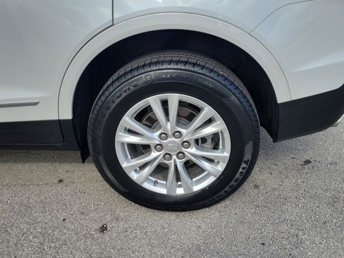 Used 2022 Cadillac XT5 Luxury image 28