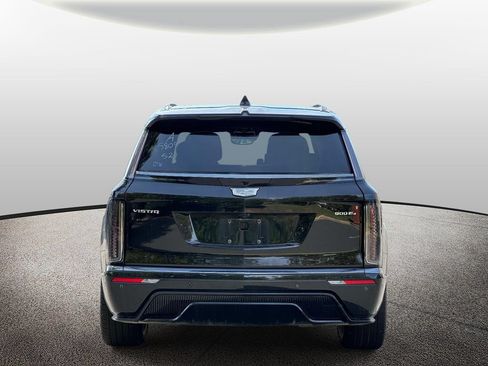 Certified 2026 Cadillac Vistiq Platinum AWD/4WD image 3